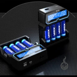Xtar X4 Ladegerät Für Vier Akkus (4-Schacht) 8 Xtar X4 Ladegerät Für Vier Akkus (4-Schacht) -VapeZone Deutschland Xtar X4 carbon
